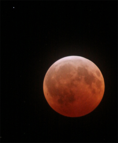 Lunar eclipse - red moon