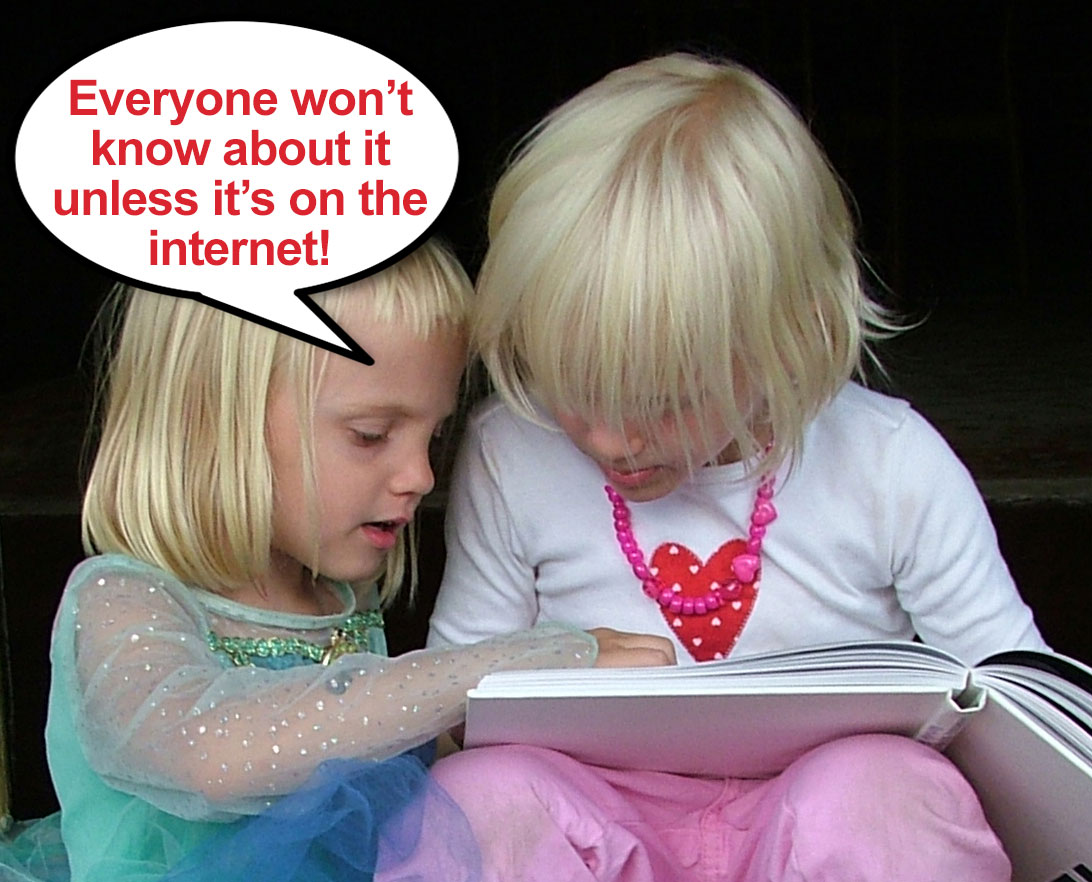 Viral SEO - Two girls reading a book - Customer Paradigm